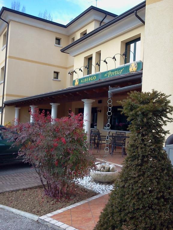 Albergo Al Portico Azzano Decimo Exterior photo